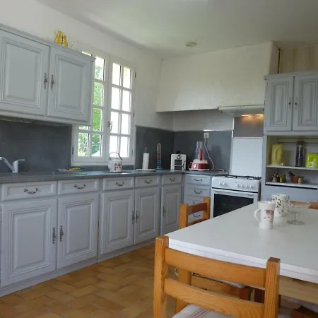 Foix, 3 Pieces, 4 Personnes - Fr-1-419-432 Feriehus Foix