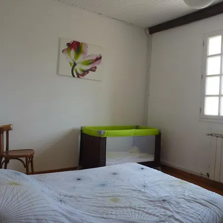 Foix, 3 Pieces, 4 Personnes - Fr-1-419-432 Feriehus Foix